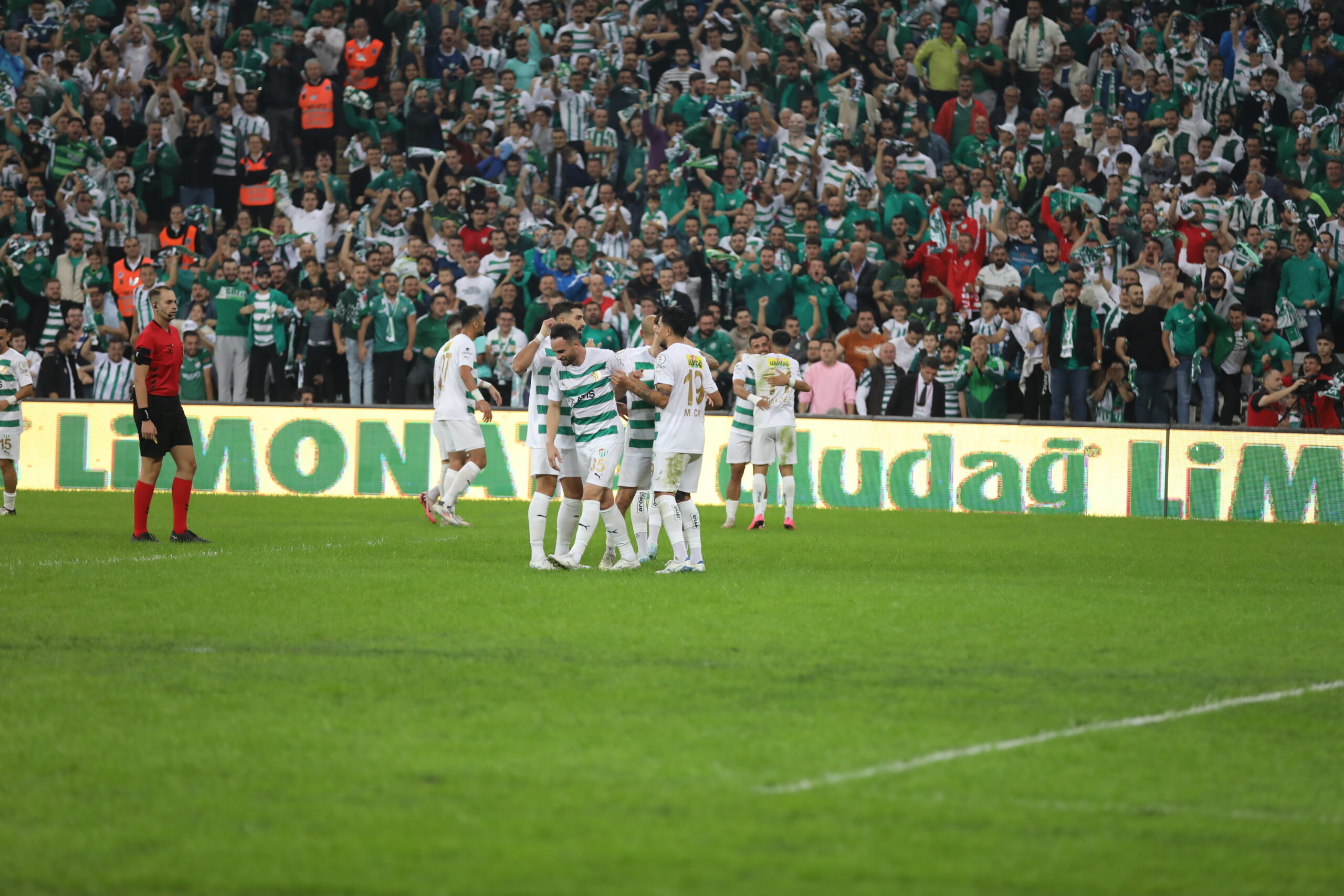 Bursaspor net skorla kazandı! 3-0
