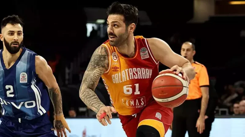 Göksenin Köksal Bursaspor Basketbol’da!